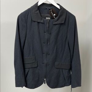 Elegant Women's Black Blazer